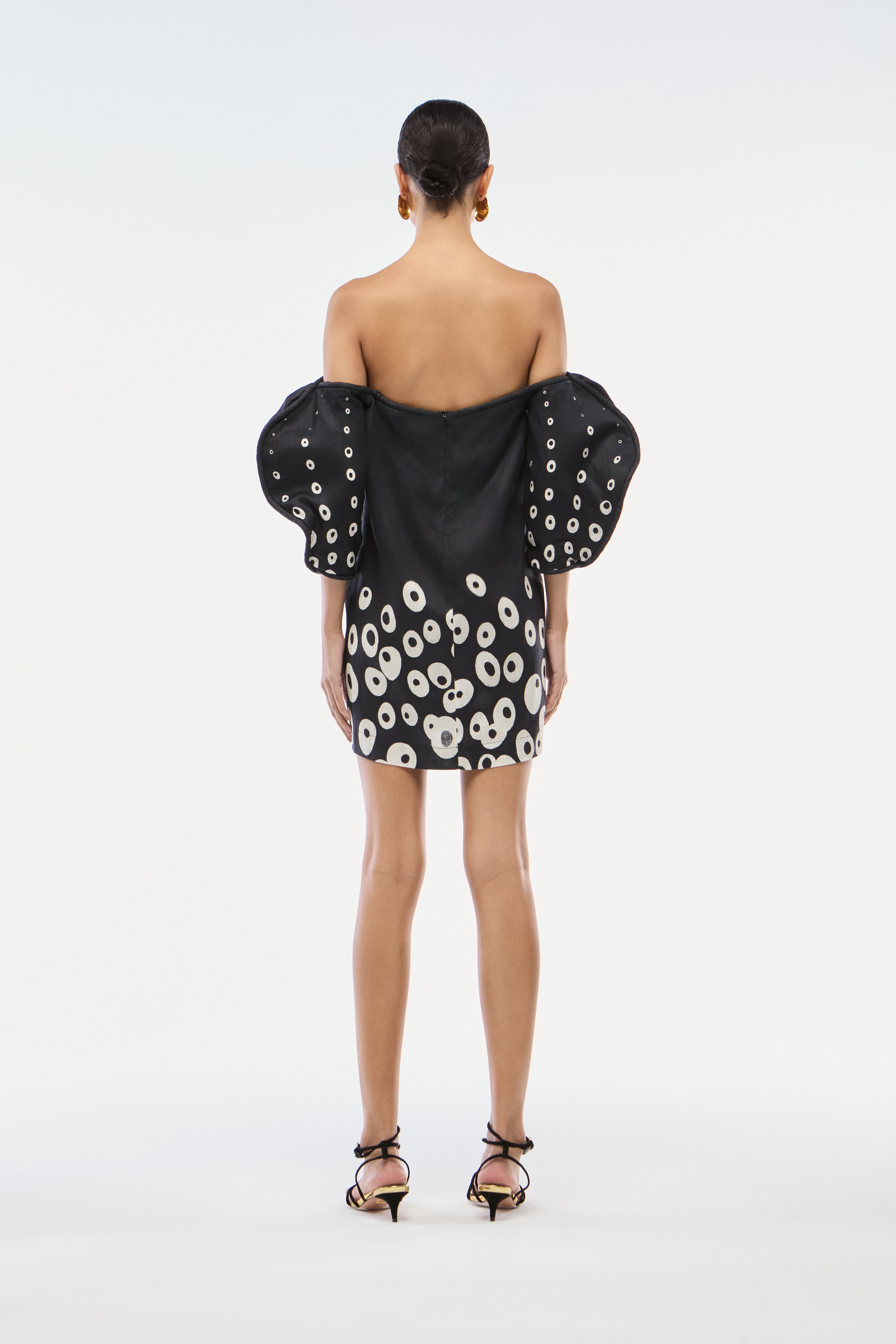 VESTIDO CURTO LINHO BOLHAS PRETO