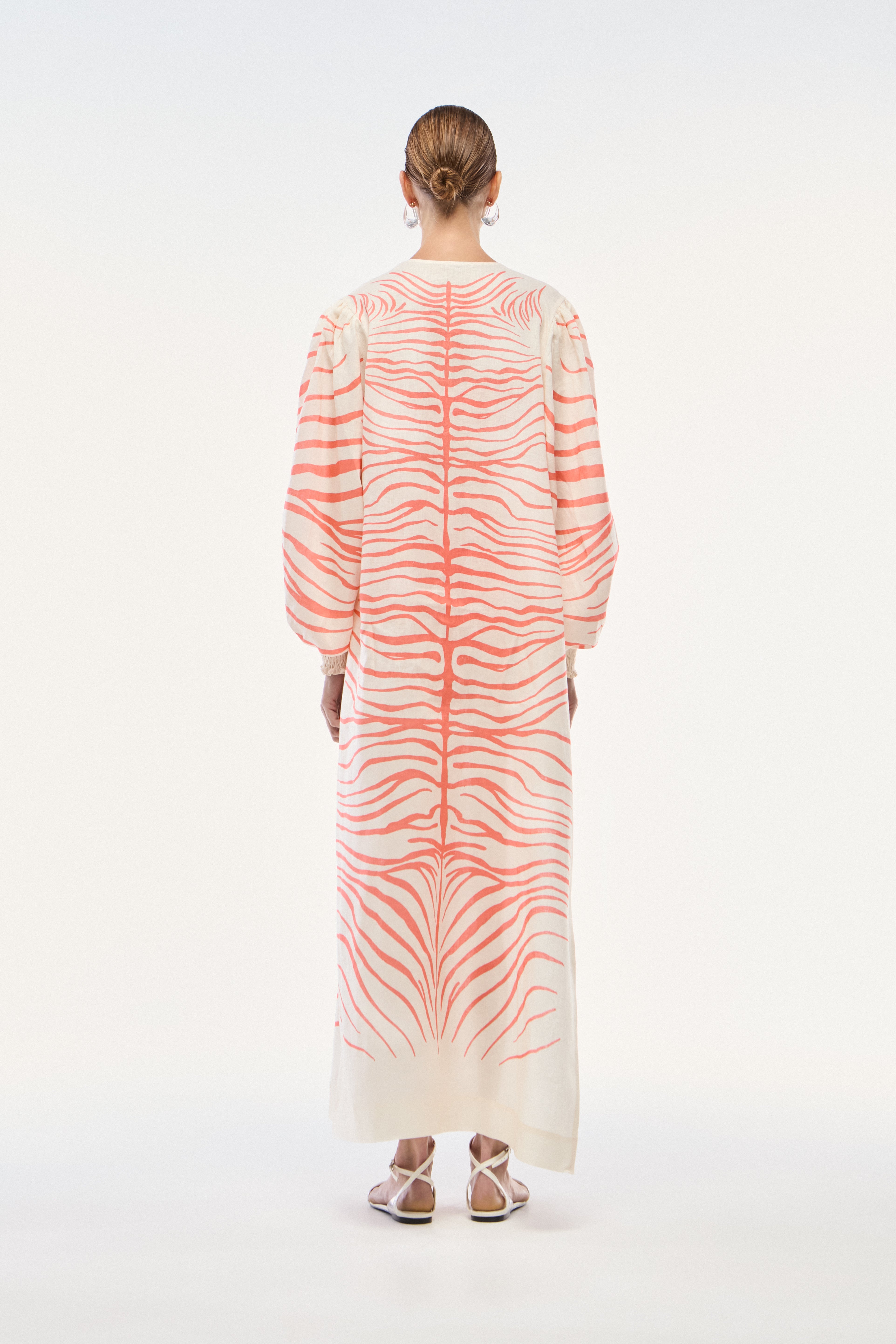 ROBE LONGO LINHO ZEBRA MONO VERMELHO
