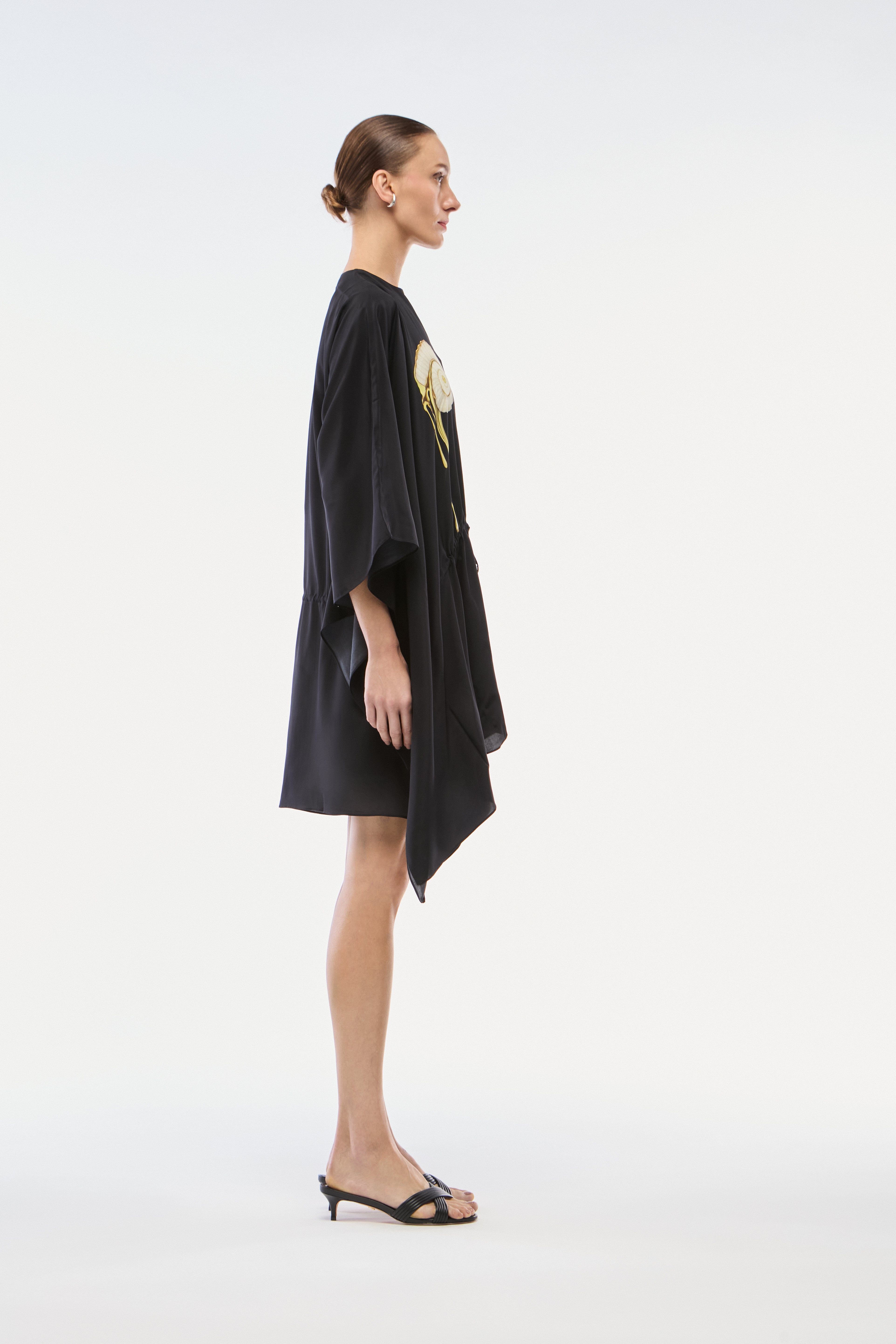 KAFTAN CURTO SEDA CARACOL PRETO