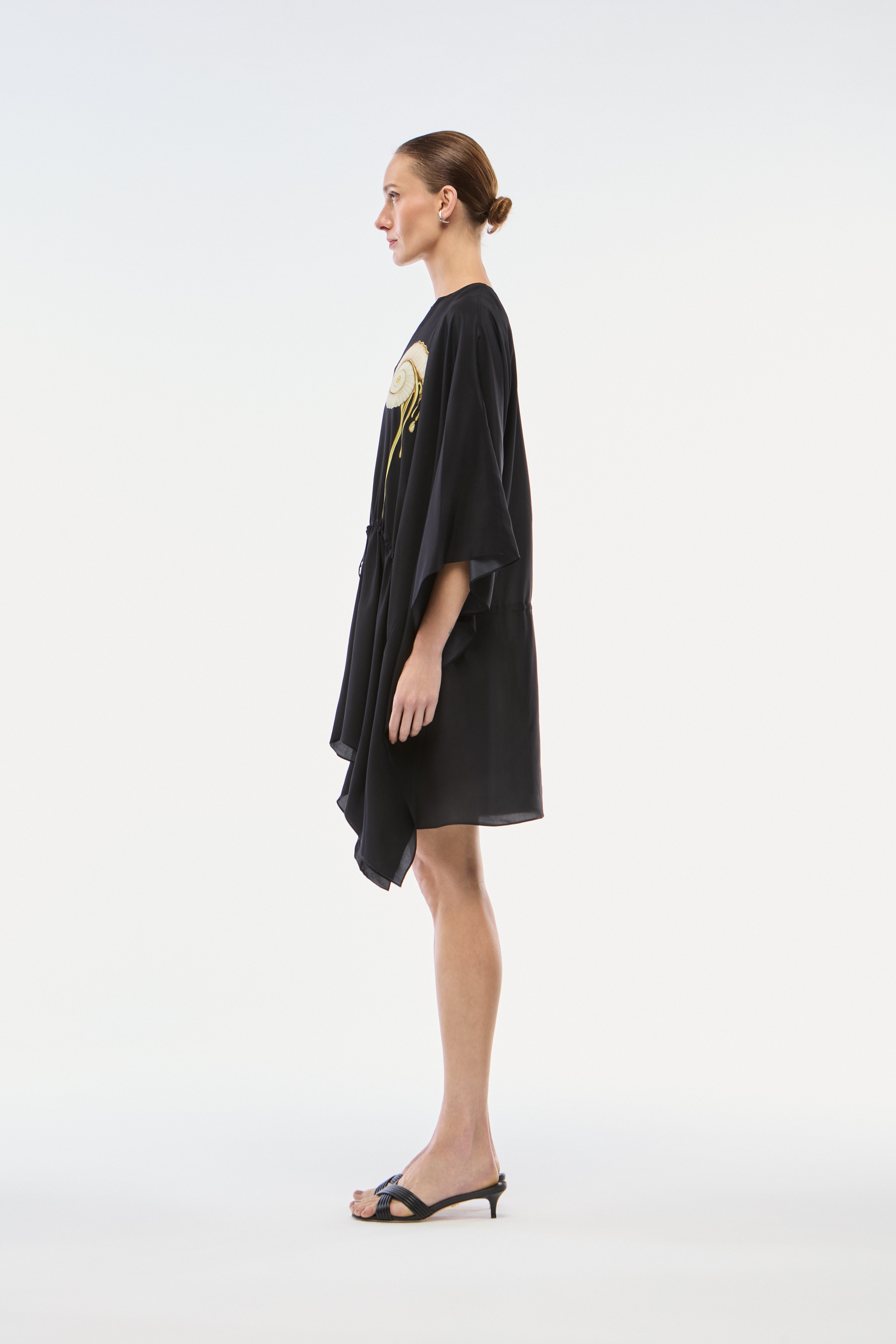 KAFTAN CURTO SEDA CARACOL PRETO