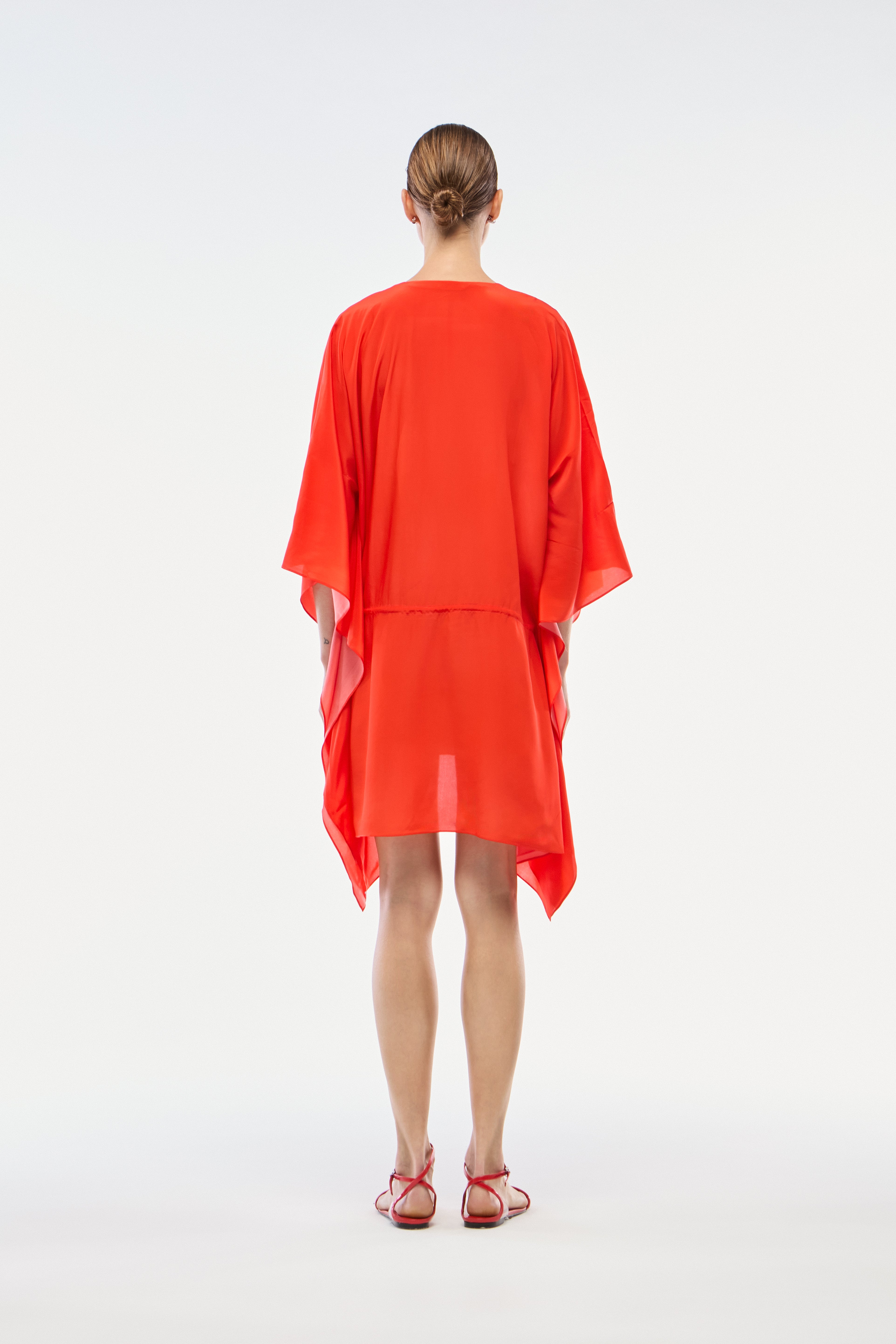 KAFTAN CURTO SEDA CARACOL VERMELHO