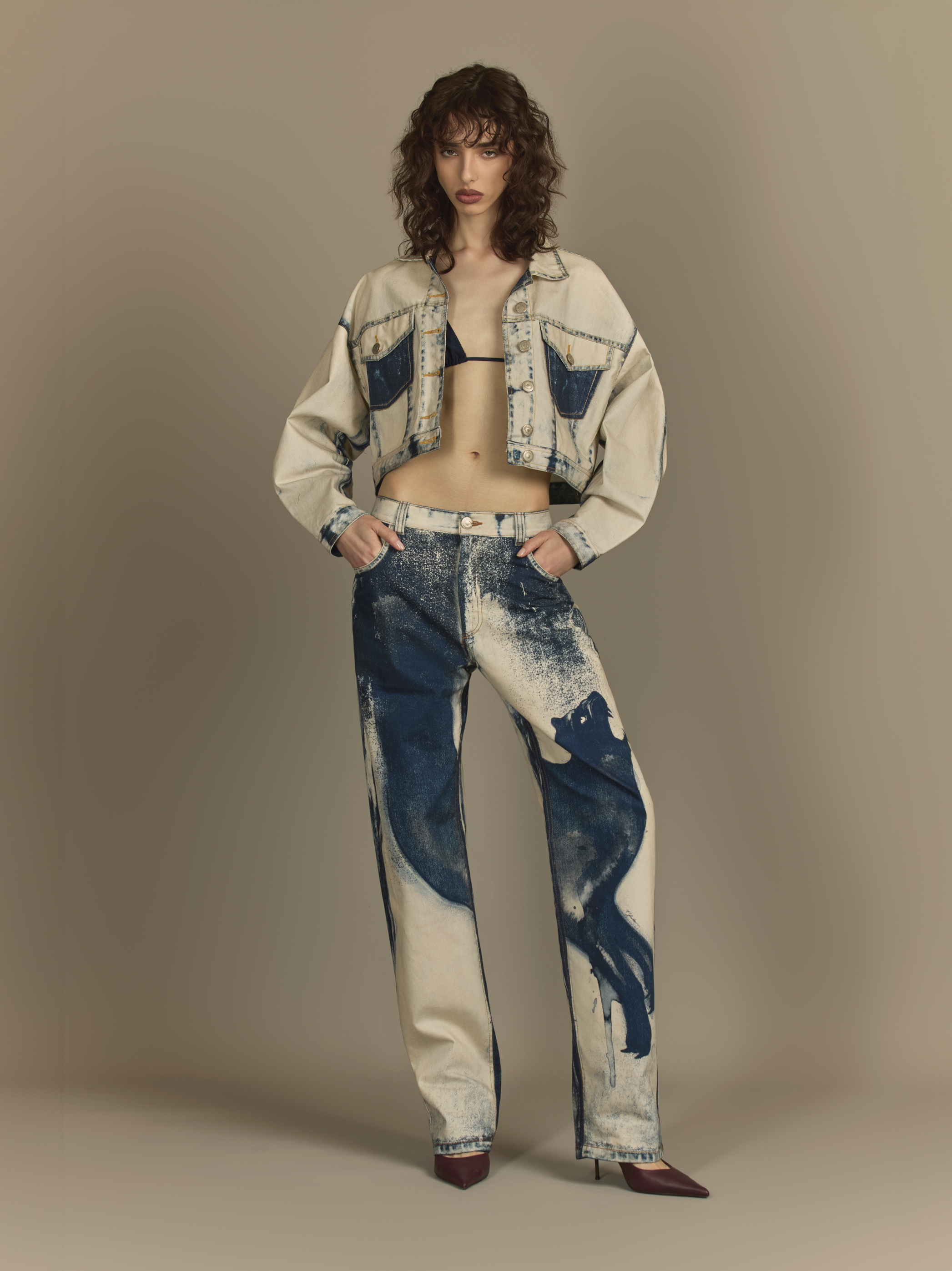 JAQUETA CROPPED OVERSIZED WASHED BLUE