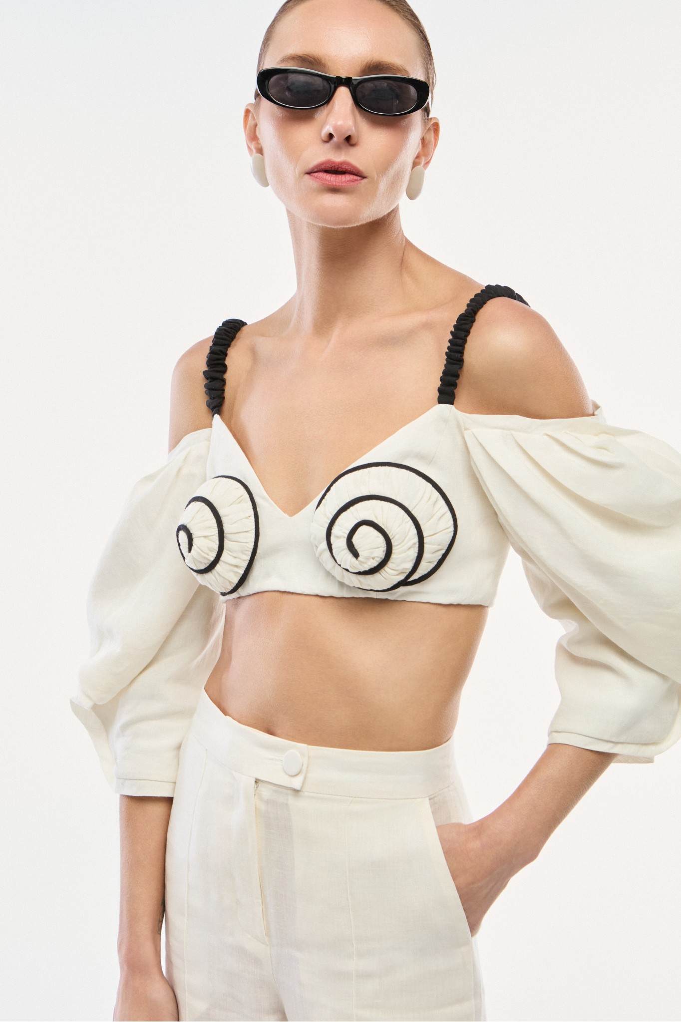 TOP CROPPED LINHO CARACOL OFF-WHITE