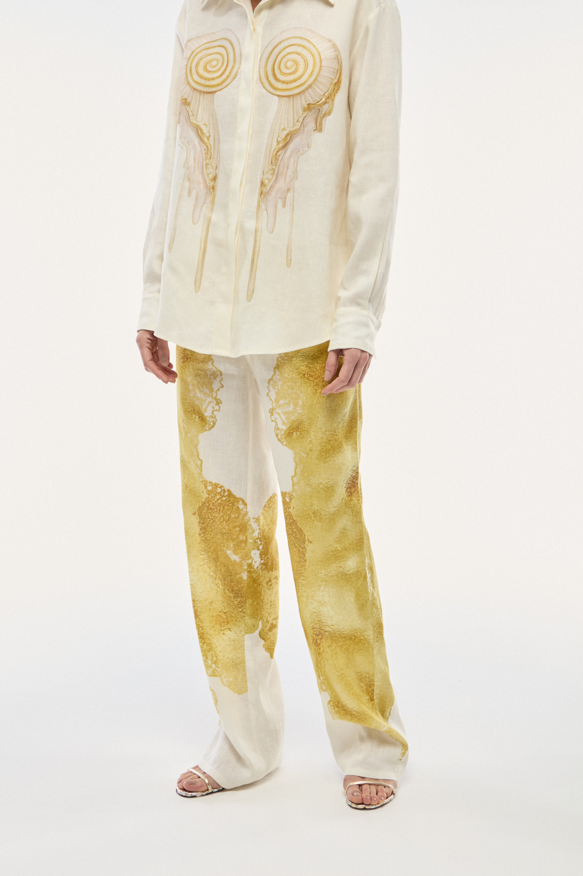 CALÇA RETA LINHO IRIS GOLD