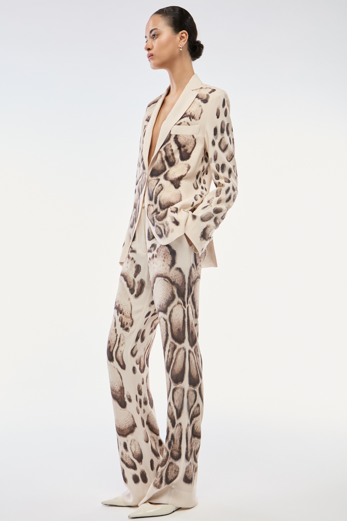 CALÇA FLARE CREPE SKIN NATURAL