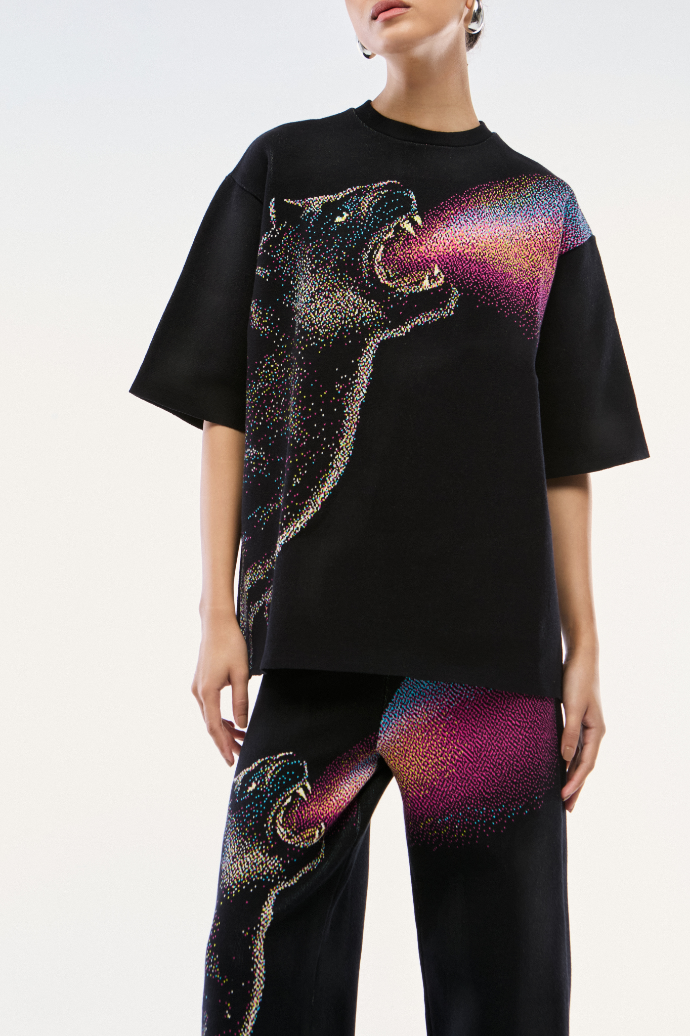 CAMISETA JACQUARD TRICOT PRETO