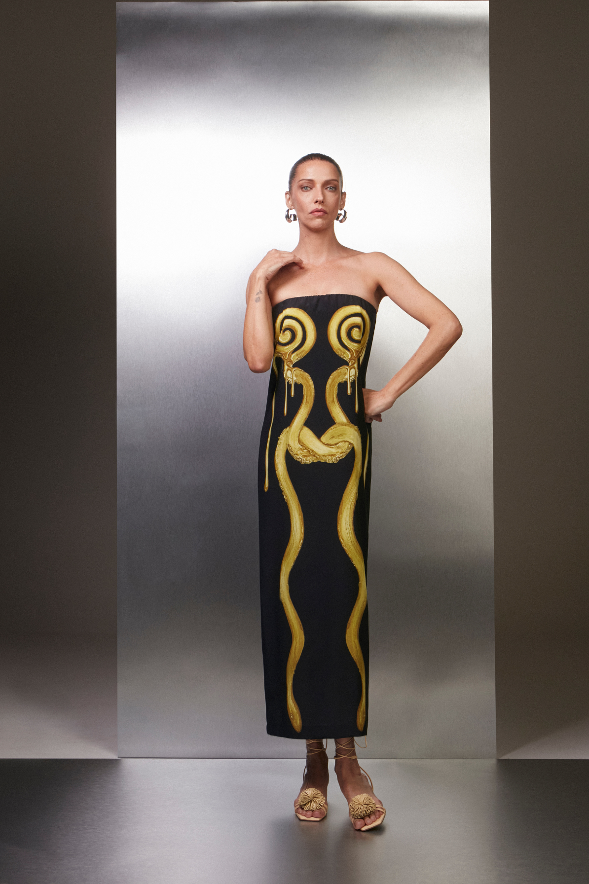 VESTIDO SEM ALÇA LINHO IRIS BLACK