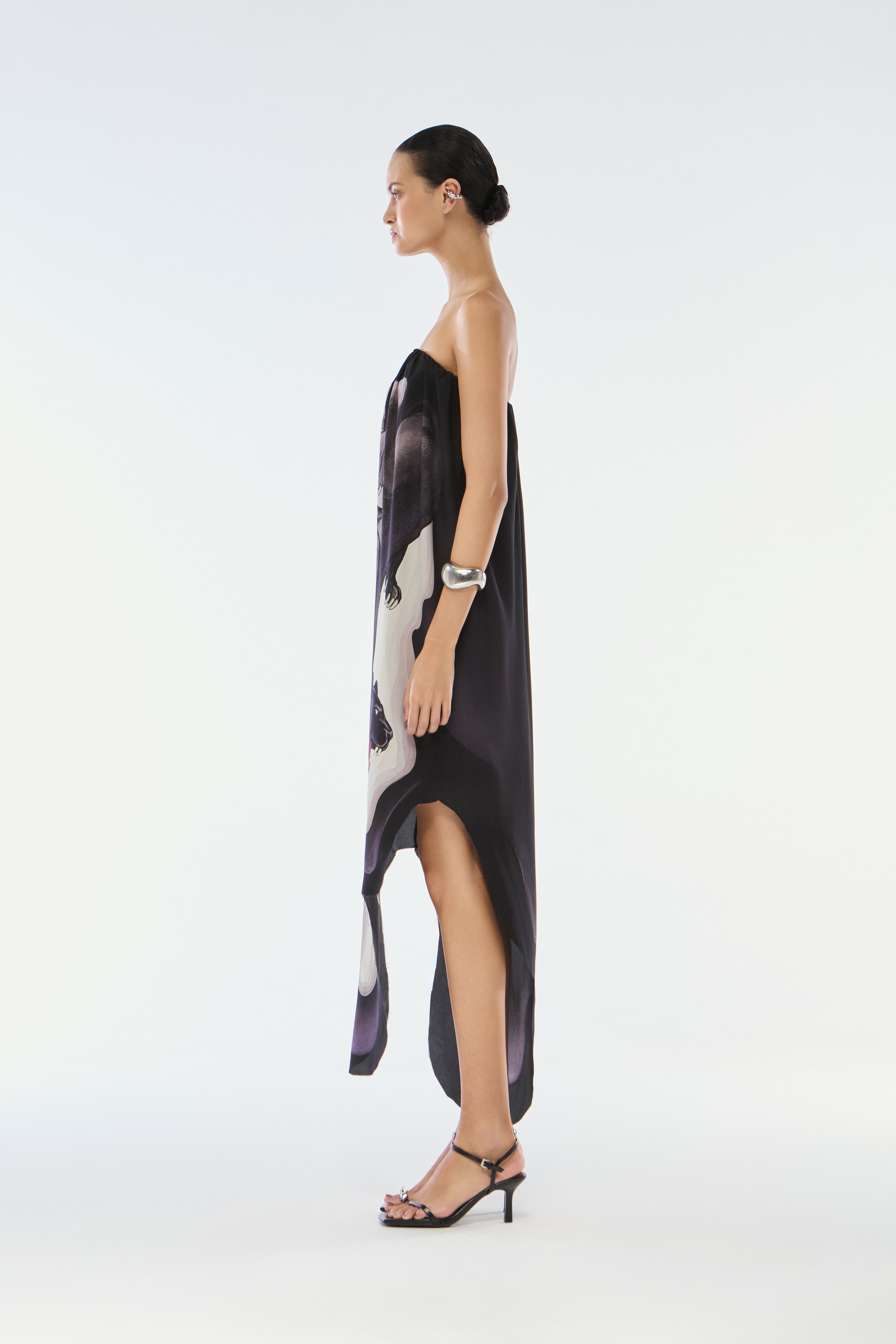 VESTIDO SEM ALÇA SEDA PANTERA WAVE
