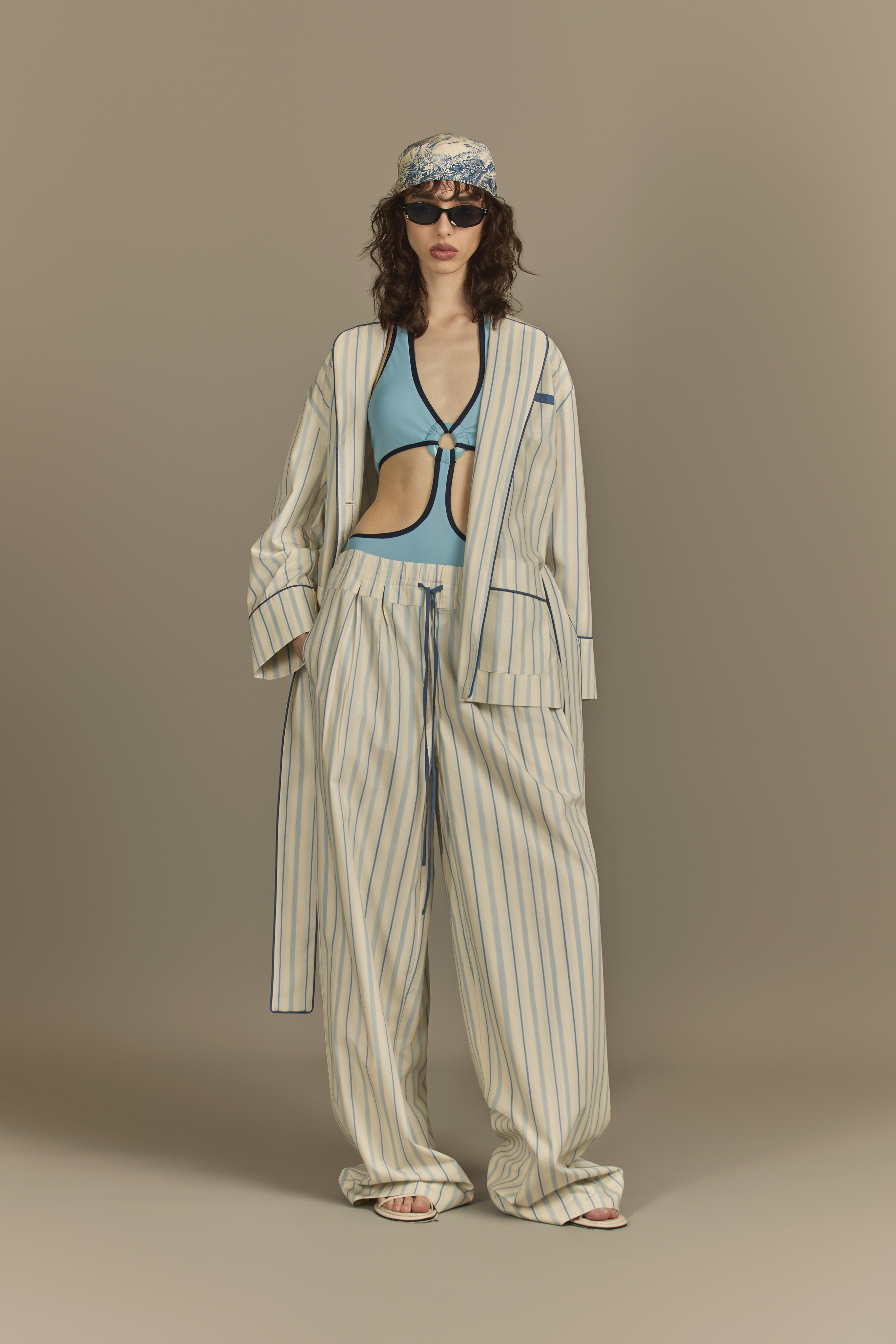 CONJUNTO PIJAMA TRICOLINE LISTRAS AZUL