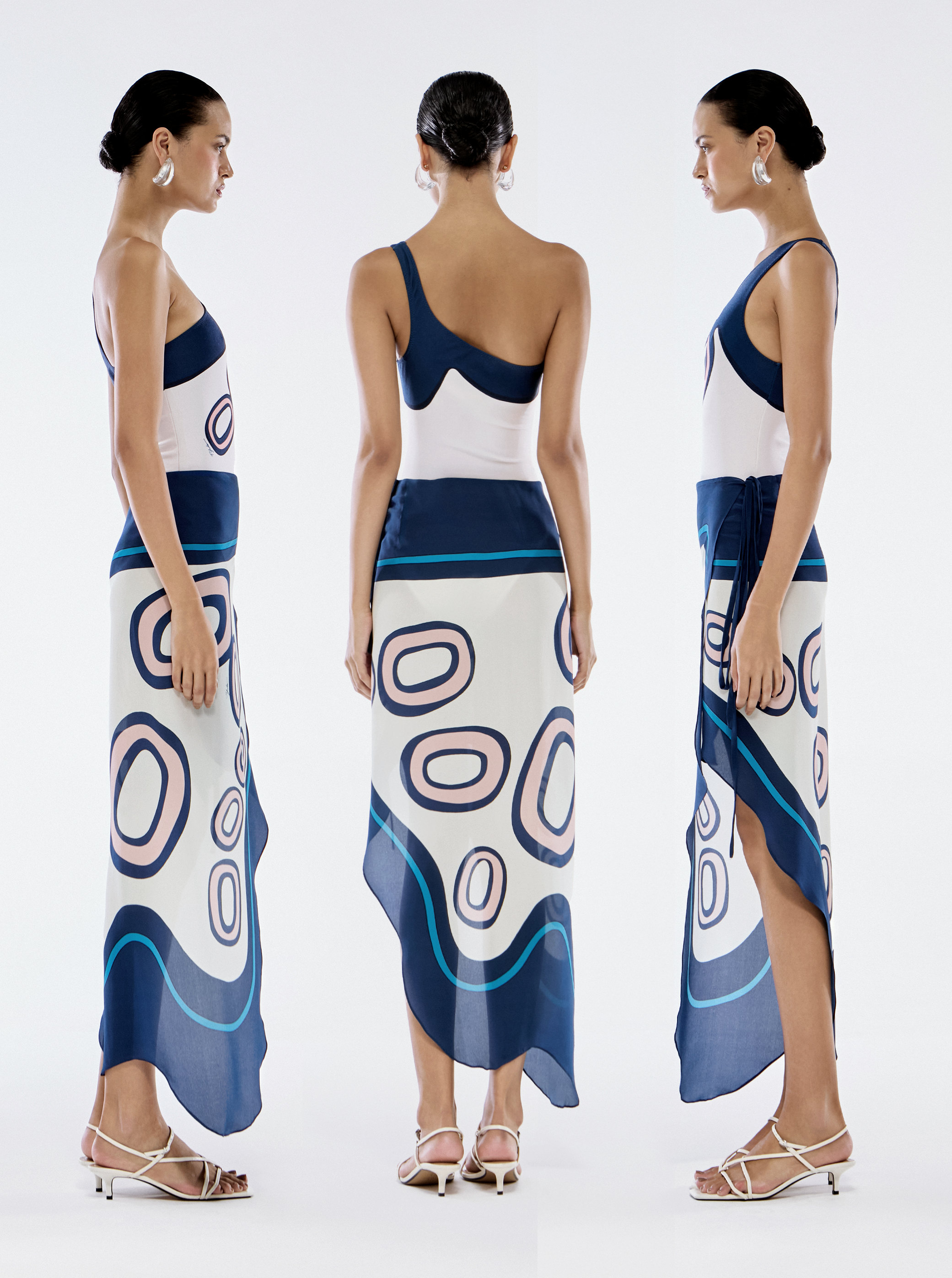 SAIA PAREÔ ASSIMÉTRICA SEDA CHAINS